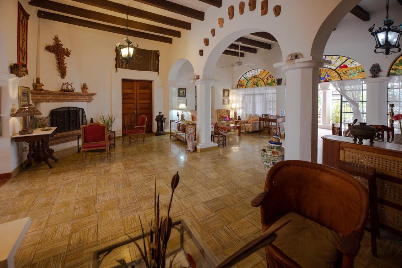 Casa Serena Vista Álamos Esterno foto