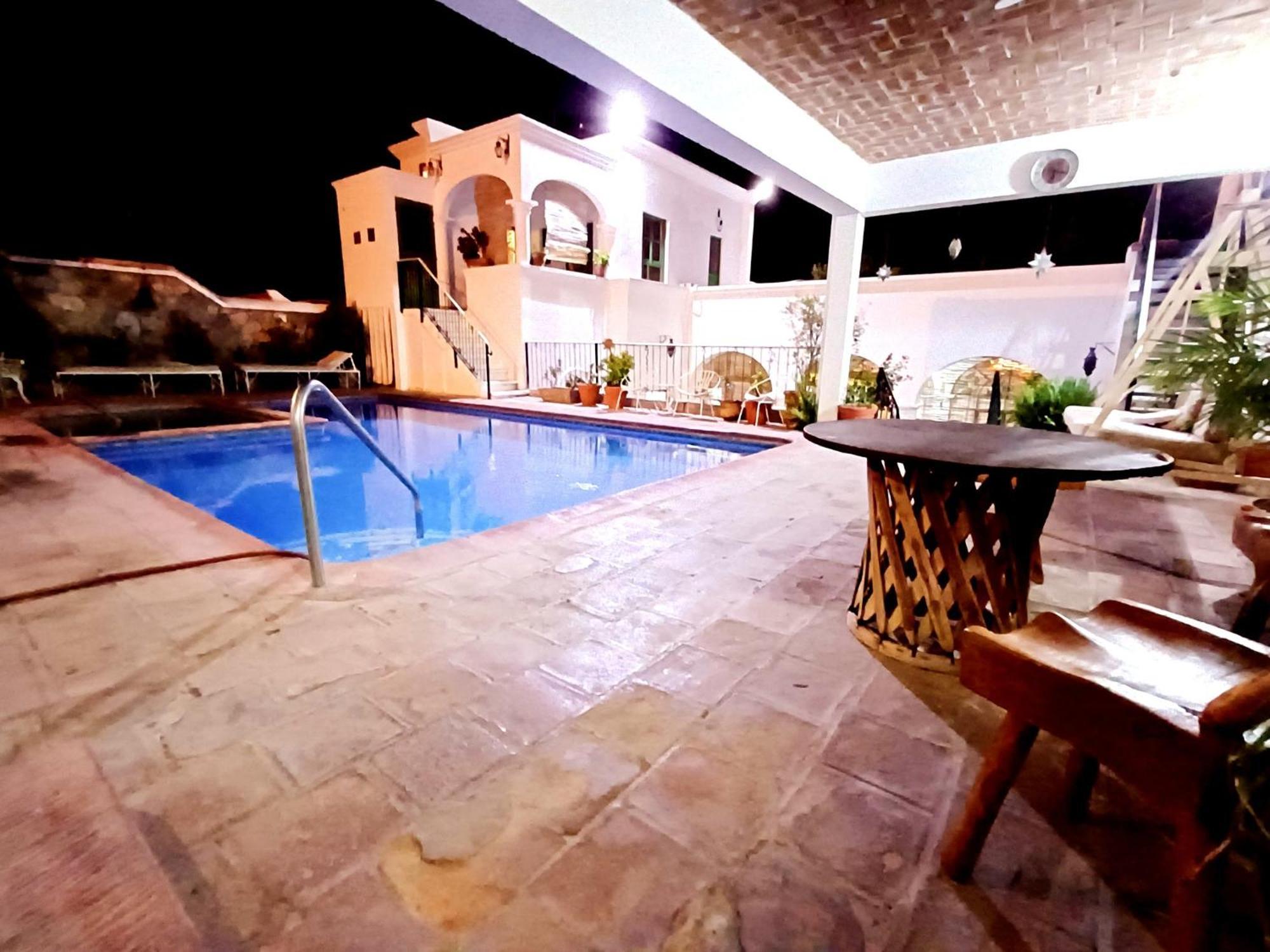 Casa Serena Vista Álamos Esterno foto