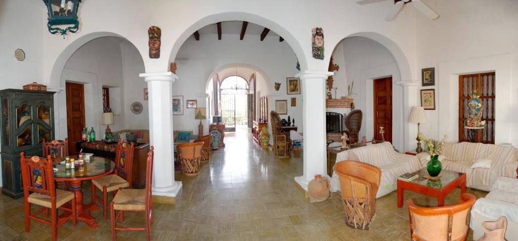 Casa Serena Vista Álamos Esterno foto