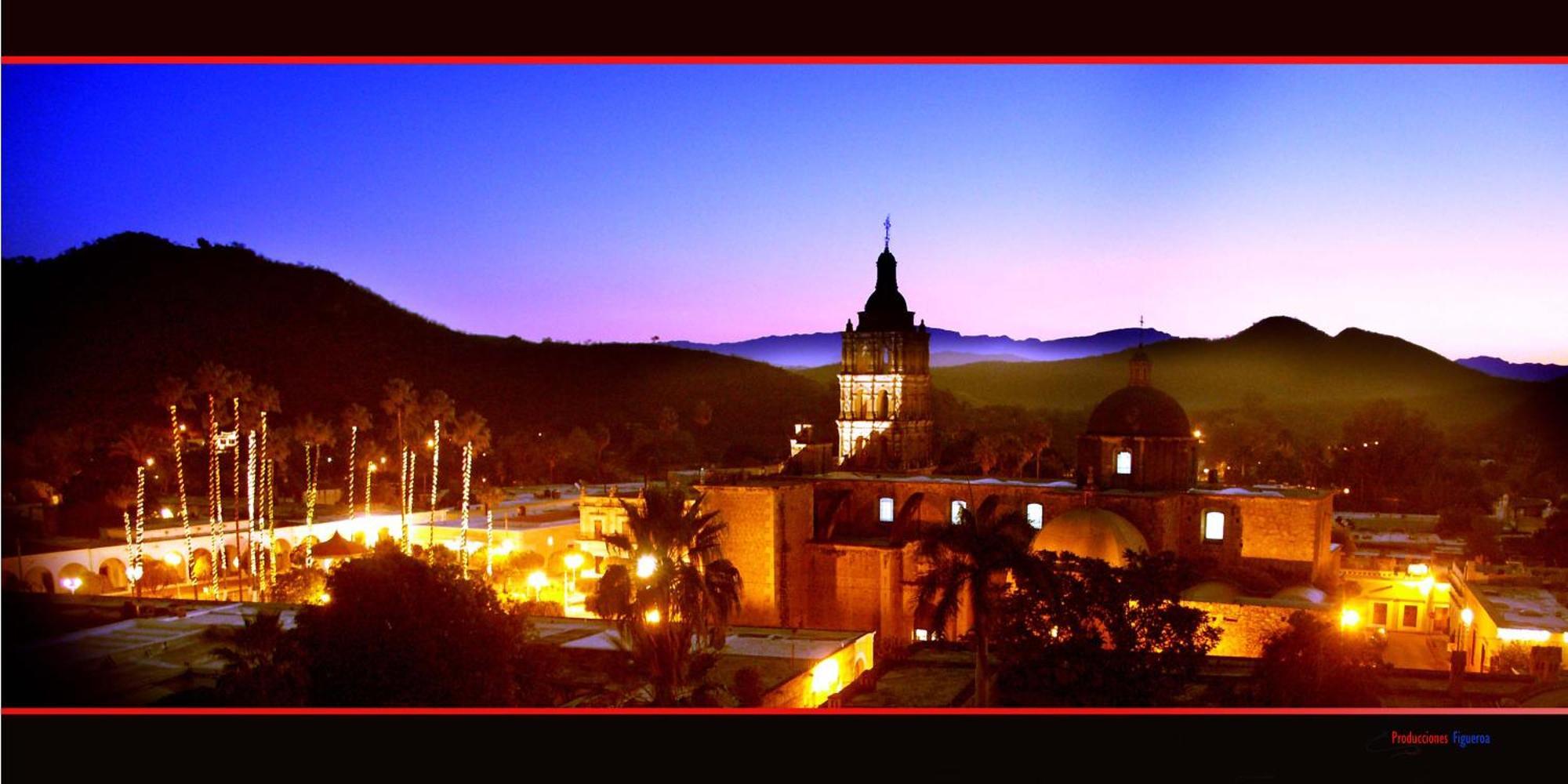 Casa Serena Vista Álamos Esterno foto