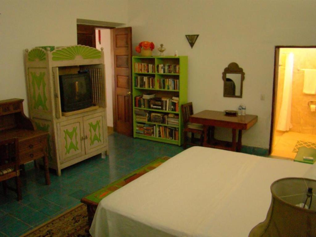 Casa Serena Vista Álamos Esterno foto